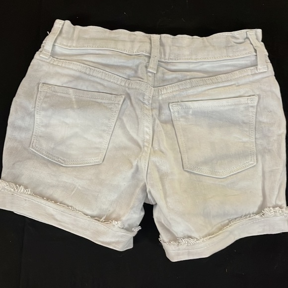 Old Navy Denim Bleached Cuffed Shorts - Size 8 - Picture 7 of 8